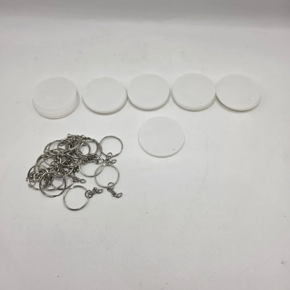 22 Acrylic Circle Discs Unisex White DIY Keychain‎ Blanks Craft Supplies